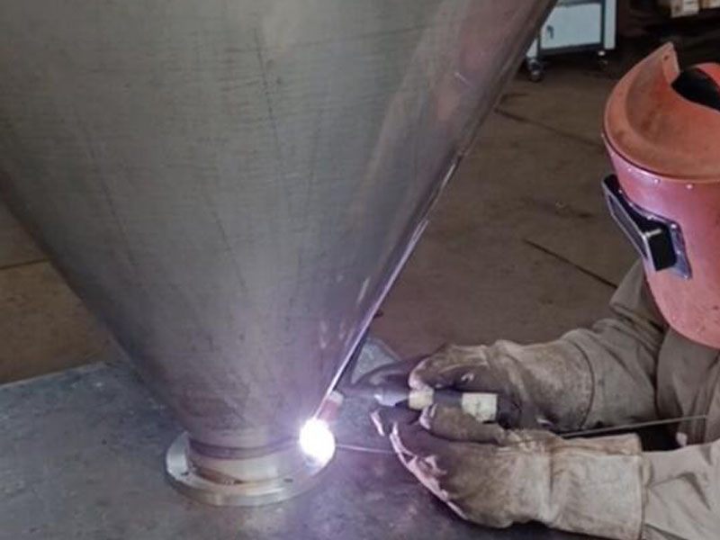 1671061742641646.jpg 不銹鋼焊接600800.jpg